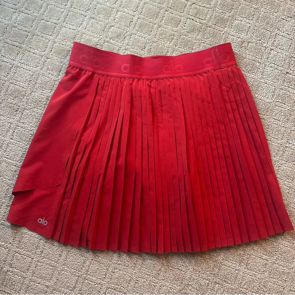 ALO Yoga Red Pleated Mini Skort